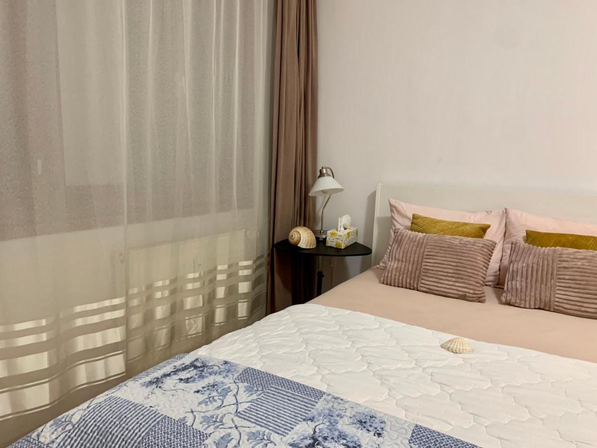 One Bedroom Tineretului Timpuri Noi Apartament Appartamento Bucarest